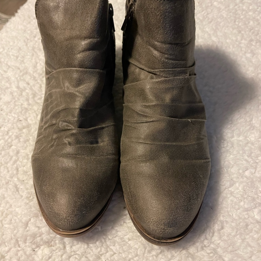 Rampage Charcoal Ankle Booties